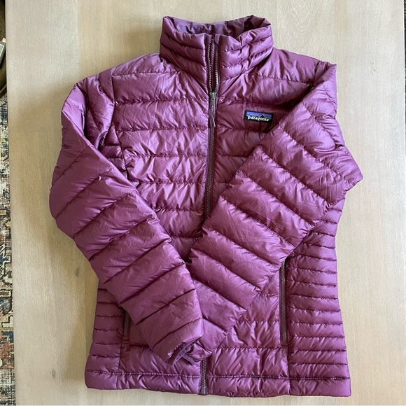 Patagonia Down Sweater Jacket - Picture 1 of 9